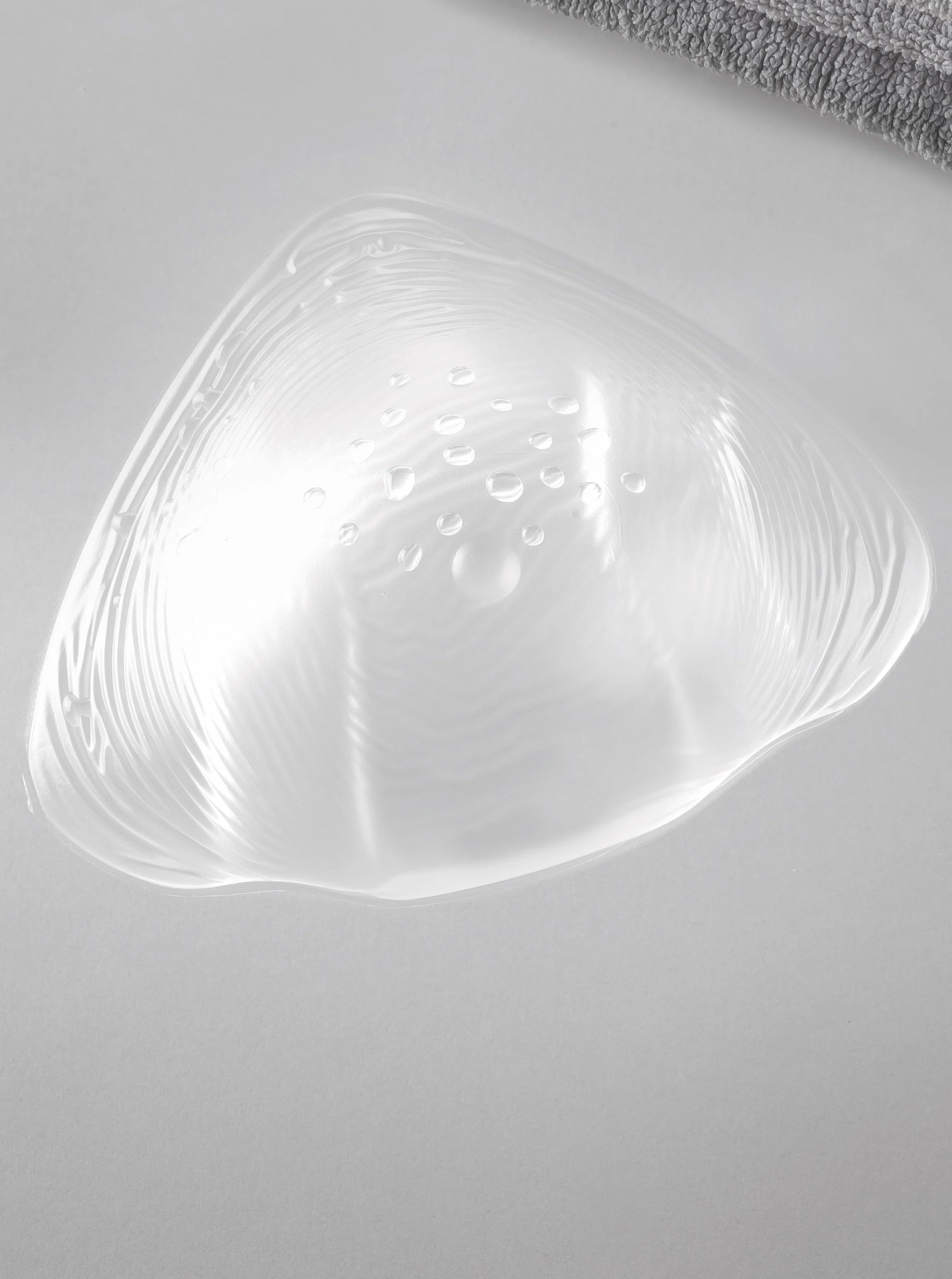 Amoena Aqua Wave Swim Prosthesis - 149 - Image 4